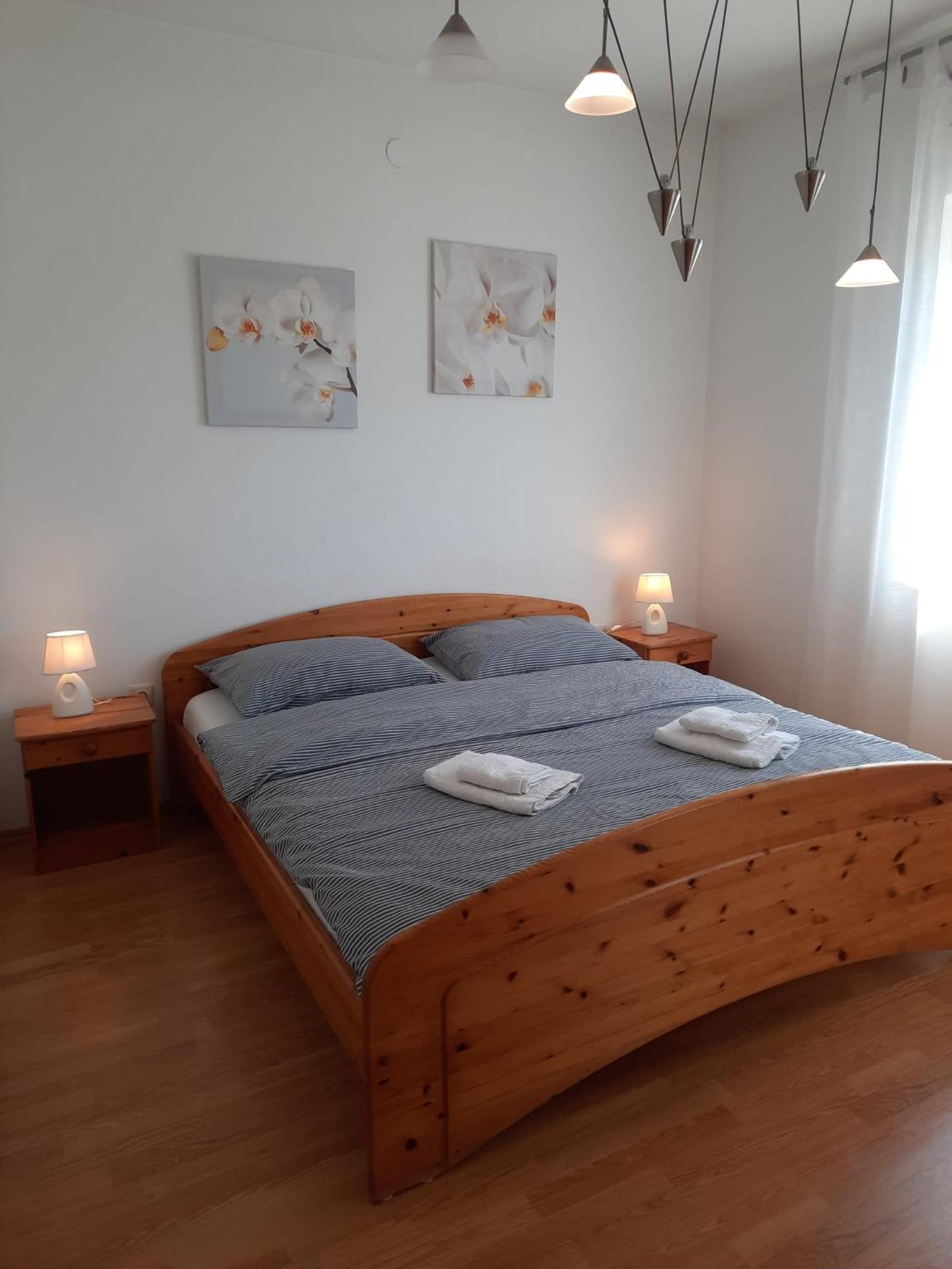 Apartman Mila Novi Vinodolski Exterior foto